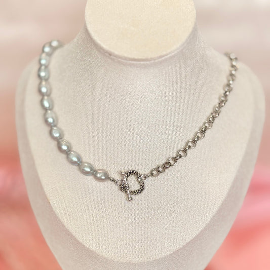 Heart of Pearls Necklace